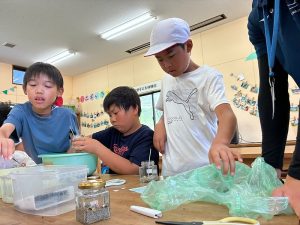 細かい作業です