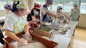 給食準備の様子